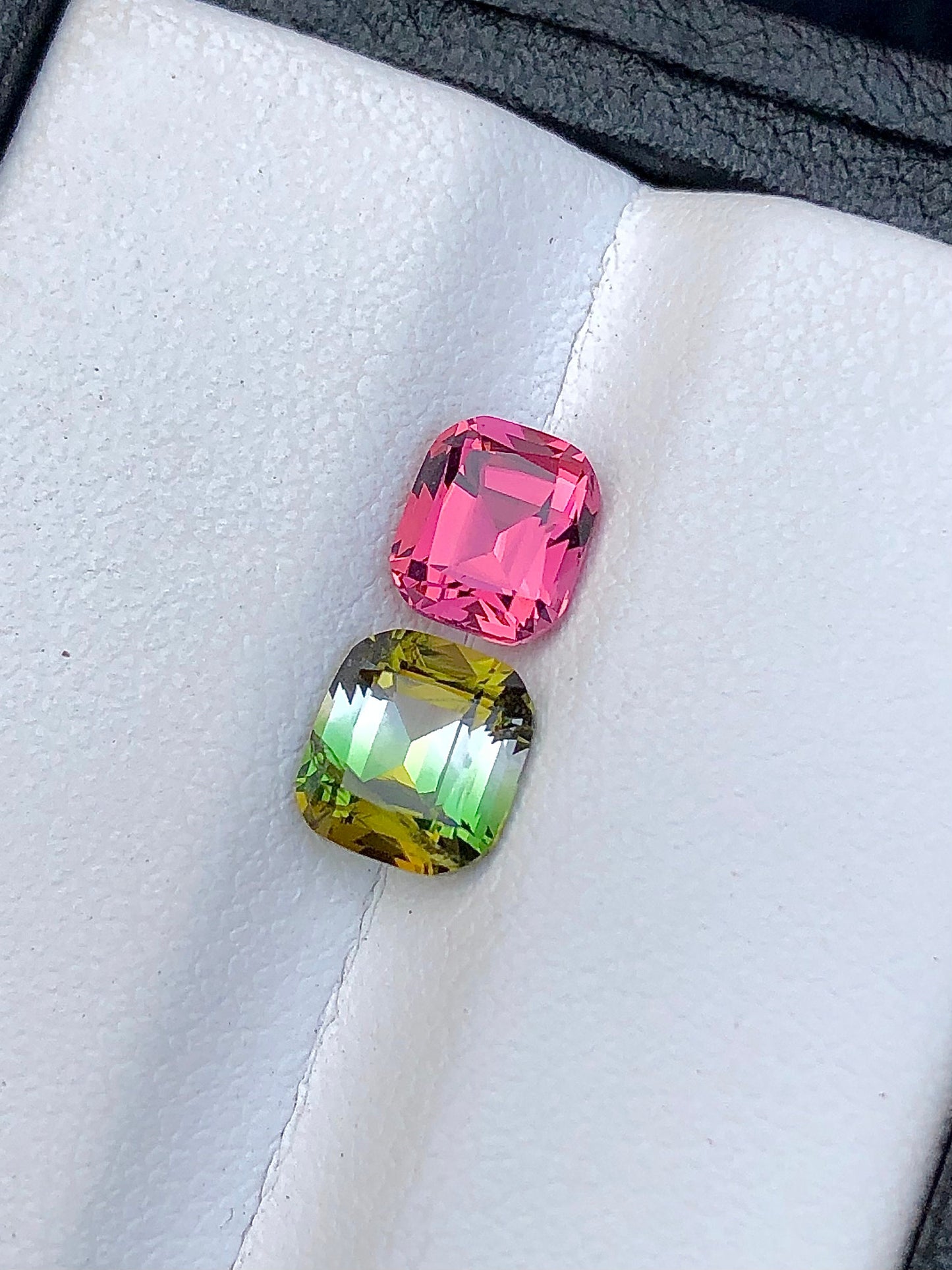 Bicolour tourmaline and pink tourmaline origin Afghanistan 2.10 carats natural perfect for jewellery,earrings