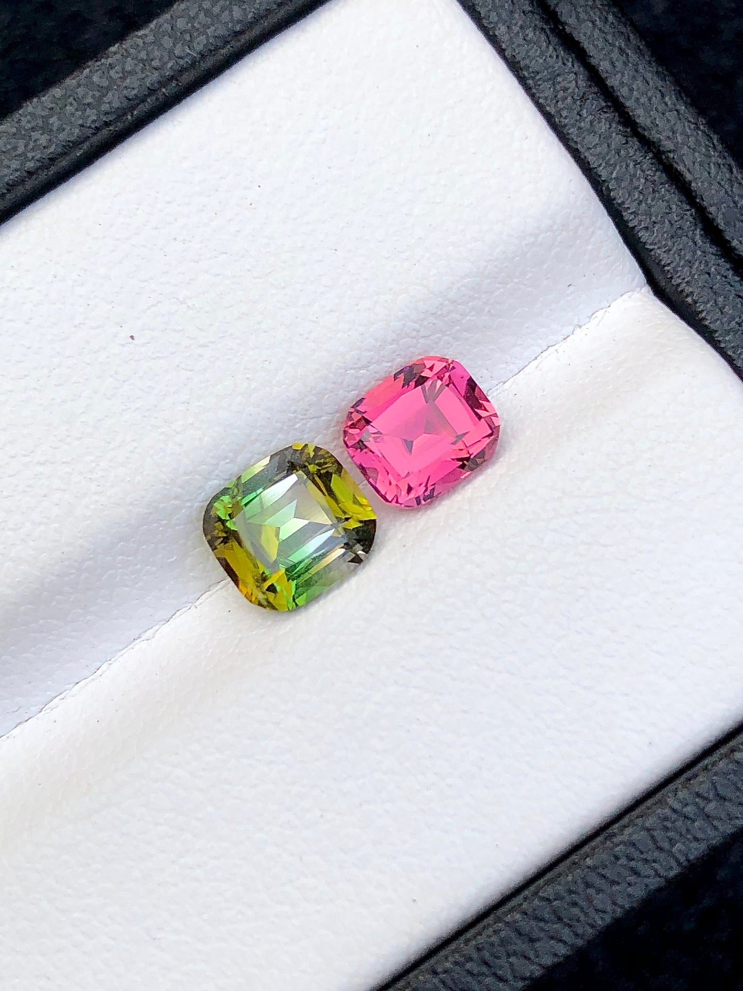 Bicolour tourmaline and pink tourmaline origin Afghanistan 2.10 carats natural perfect for jewellery,earrings