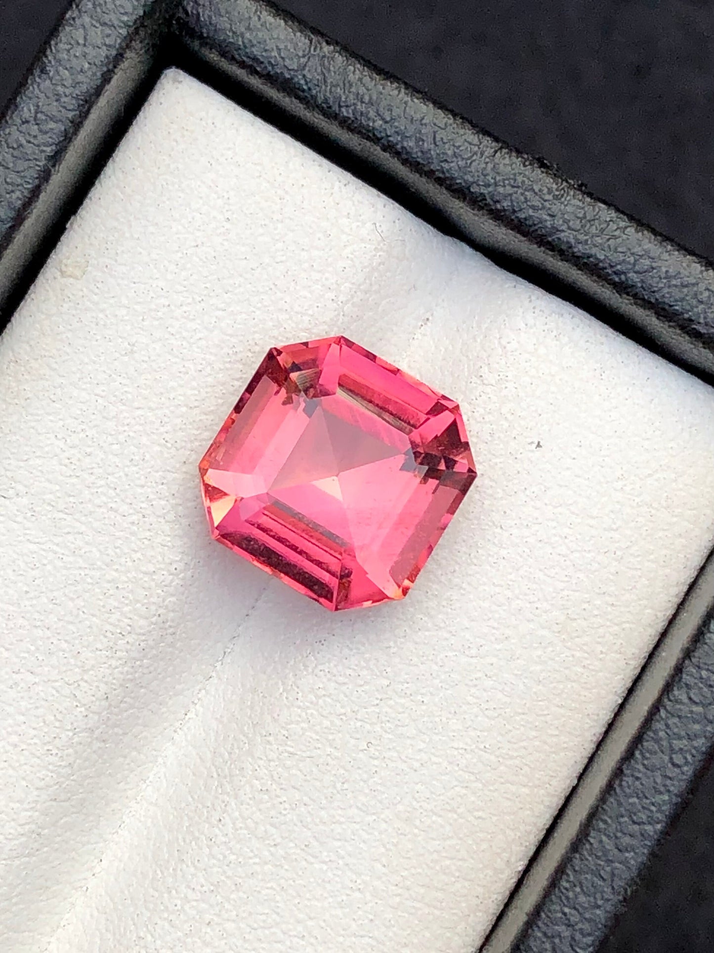 Pink tourmaline natural 5.85 carat origin Afghanistan