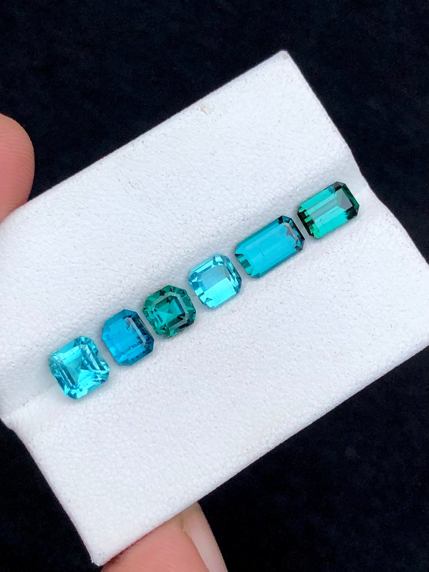 Blue tourmalines 4 carats origin Afghanistan