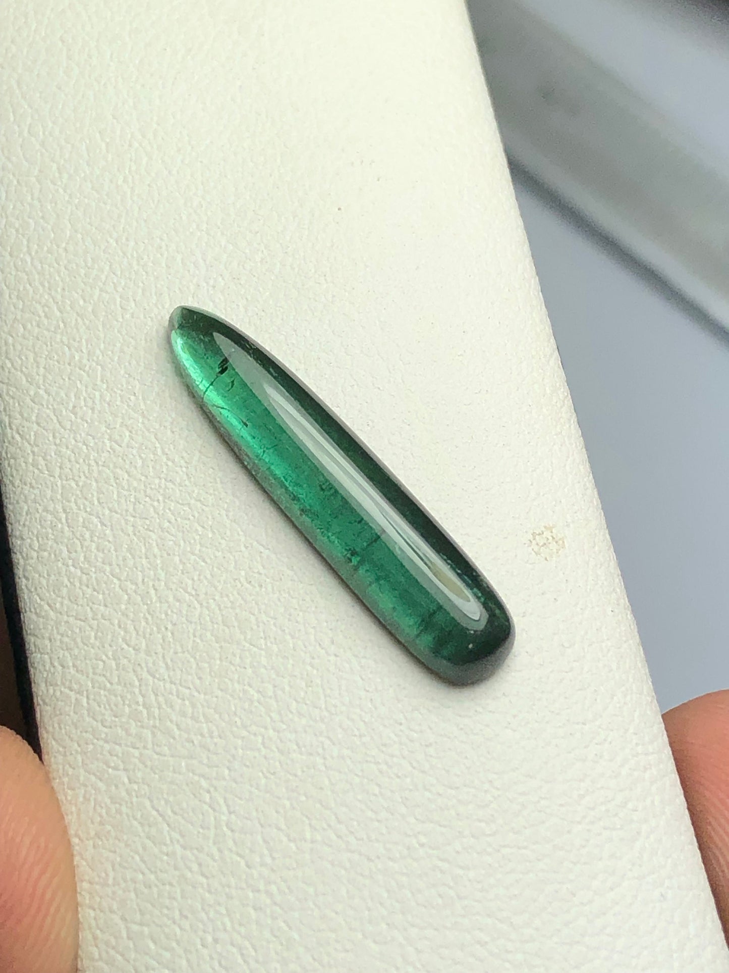 Green tourmaline cabochon 5 carat origin Afghanistan