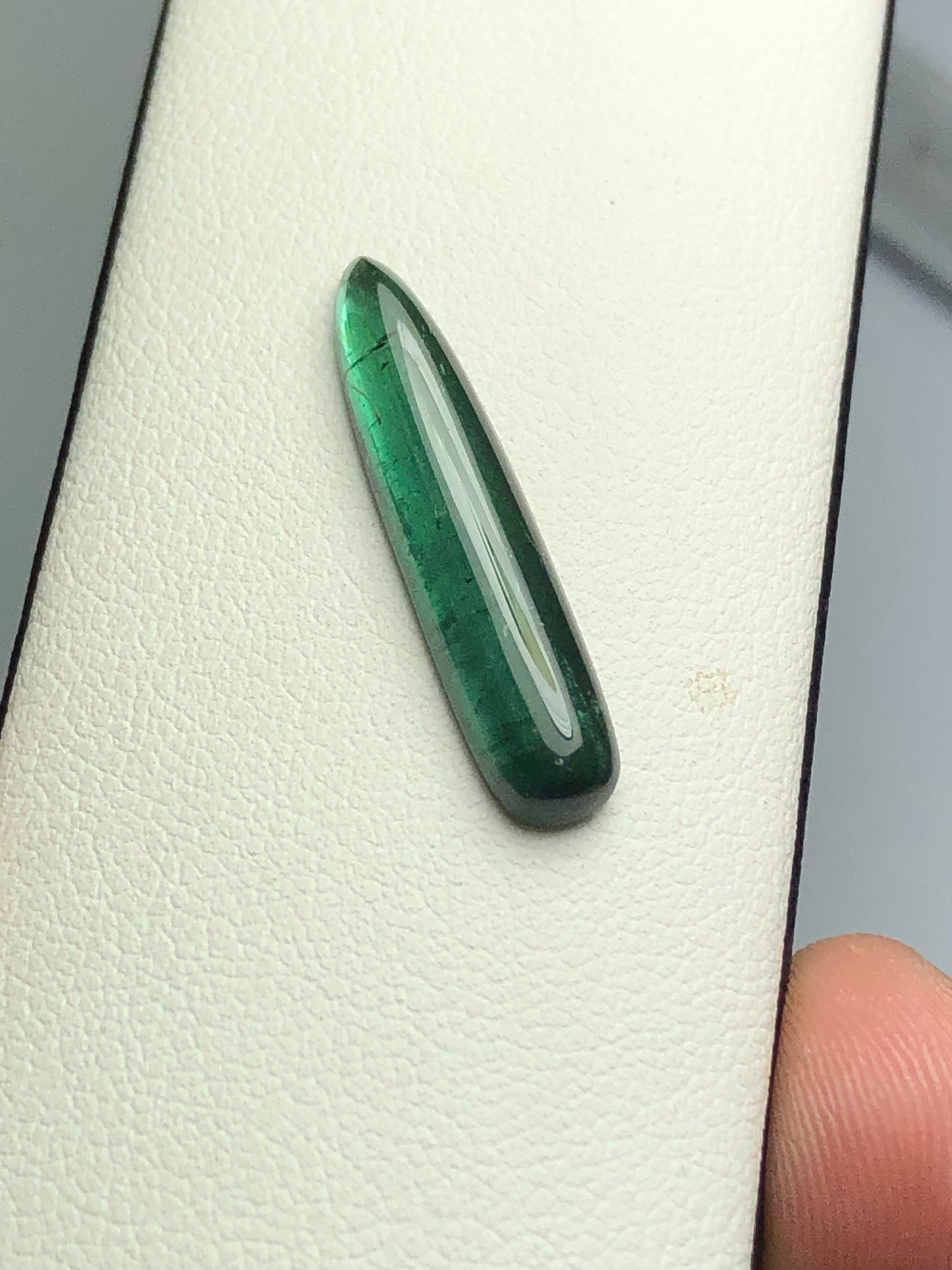 Green tourmaline cabochon 5 carat origin Afghanistan