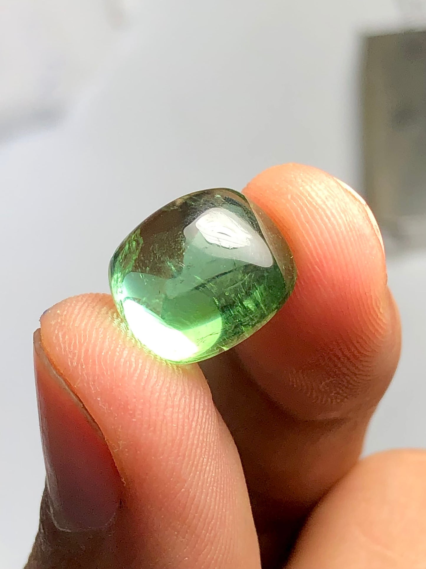 Fresh mint green tourmaline cabochon 9.65 carat flat back origin Afghanistan