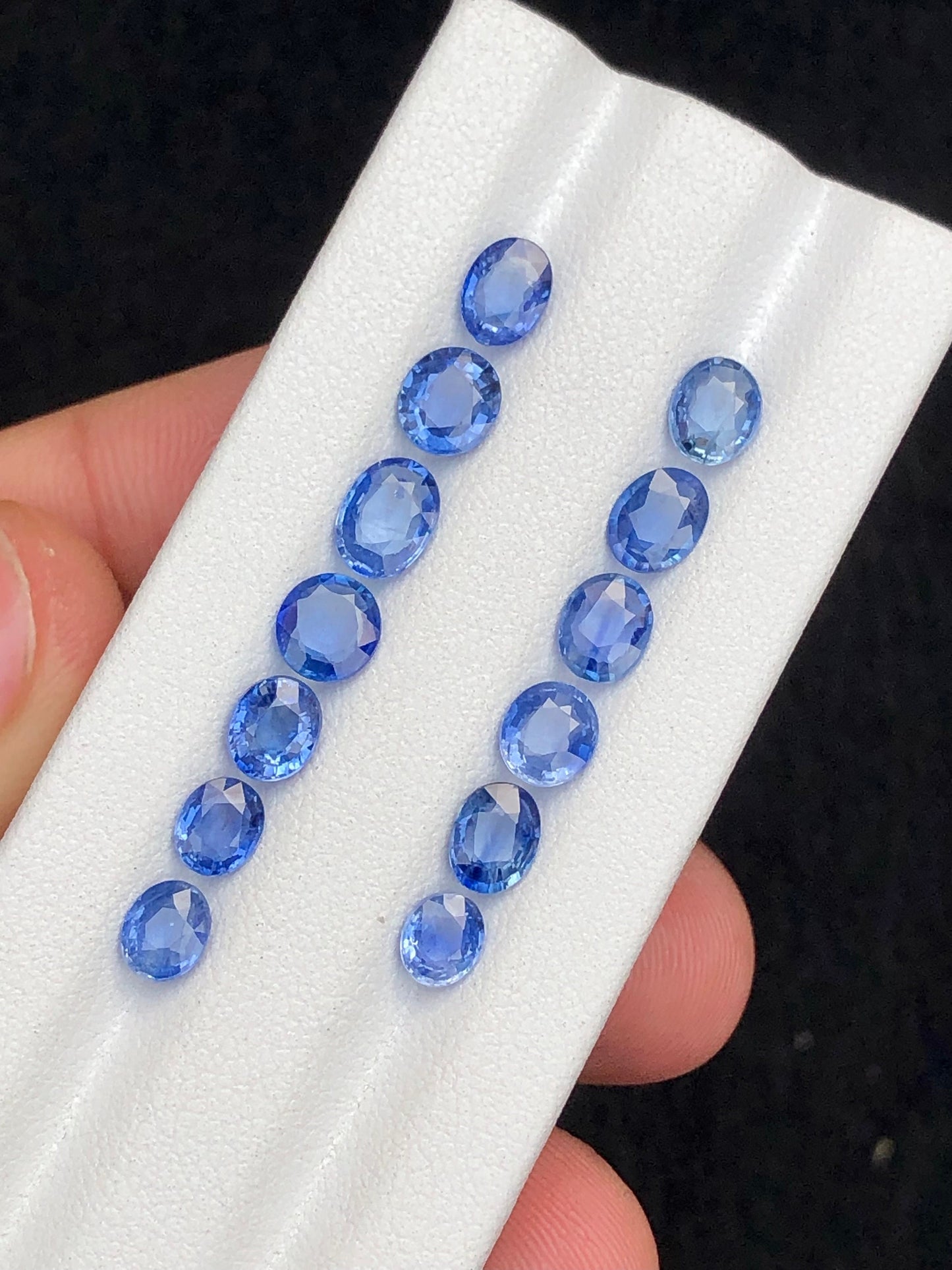 Natural sapphire lot 9.40 carats perfect for jewellery