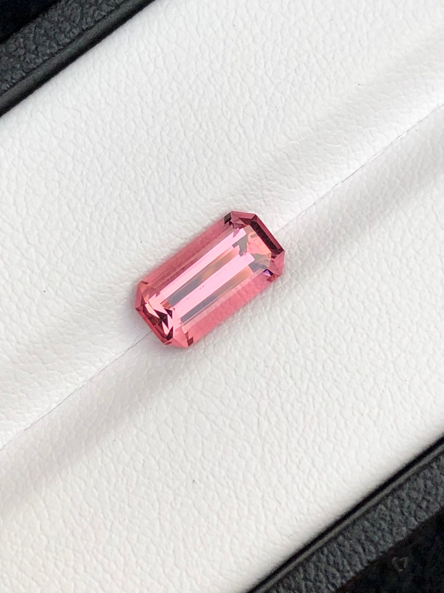 Pink tourmaline emerald cut 1.90 carat clean stone natural origin Afghanistan