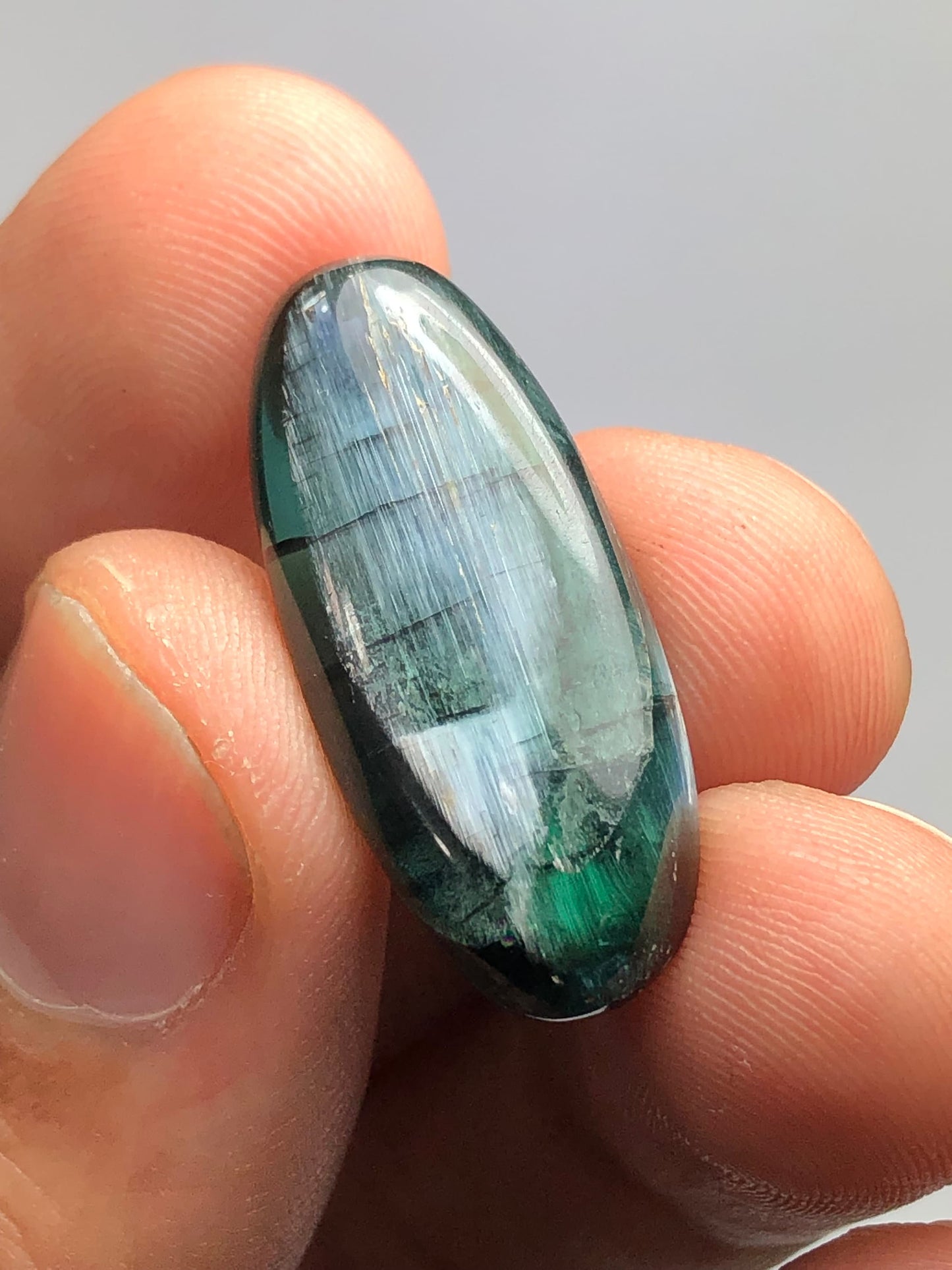 Natural tourmaline cats eye 18.30 carat origin Afghanistan