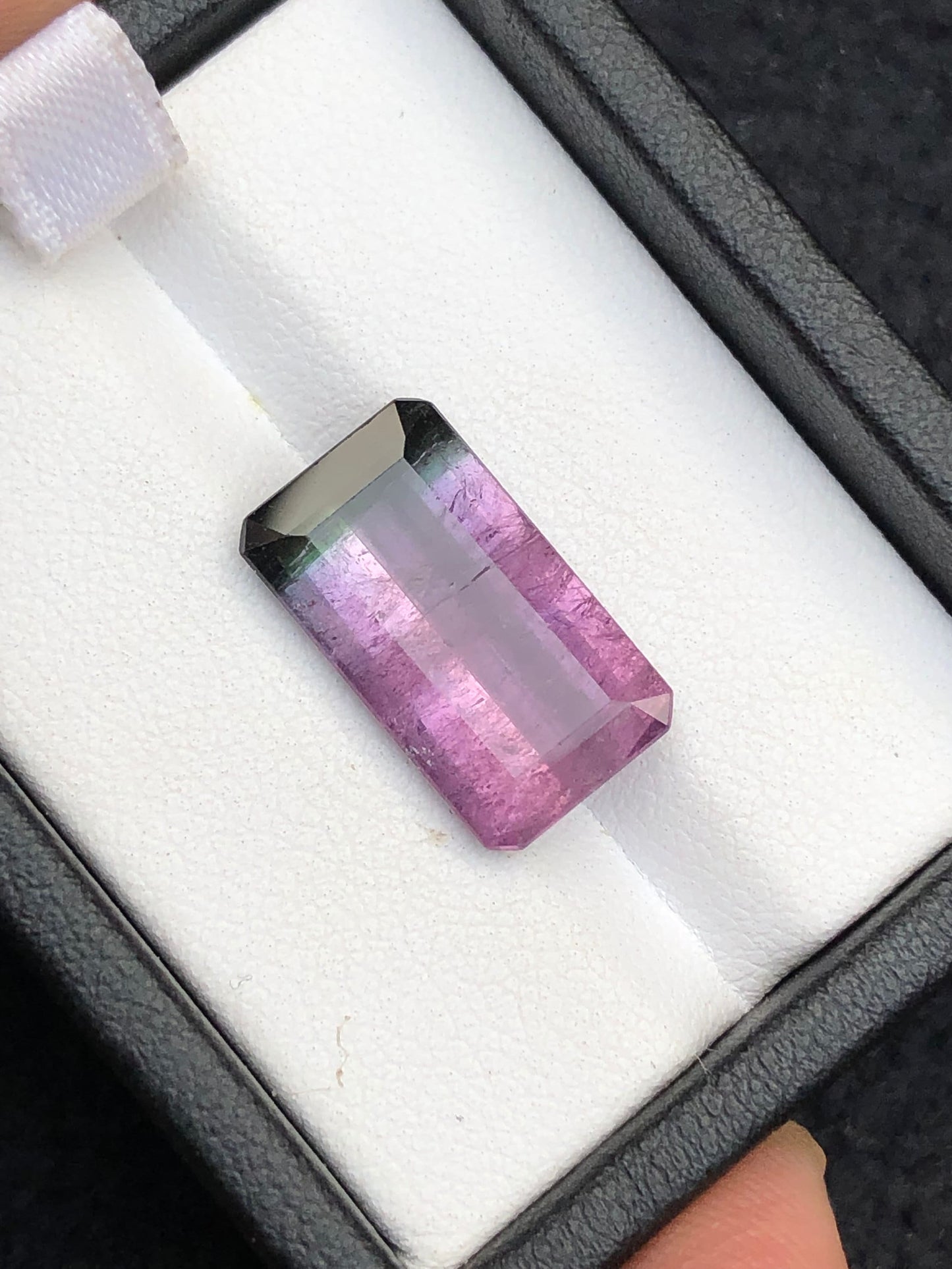 Bi colour tourmaline 7.80 carats