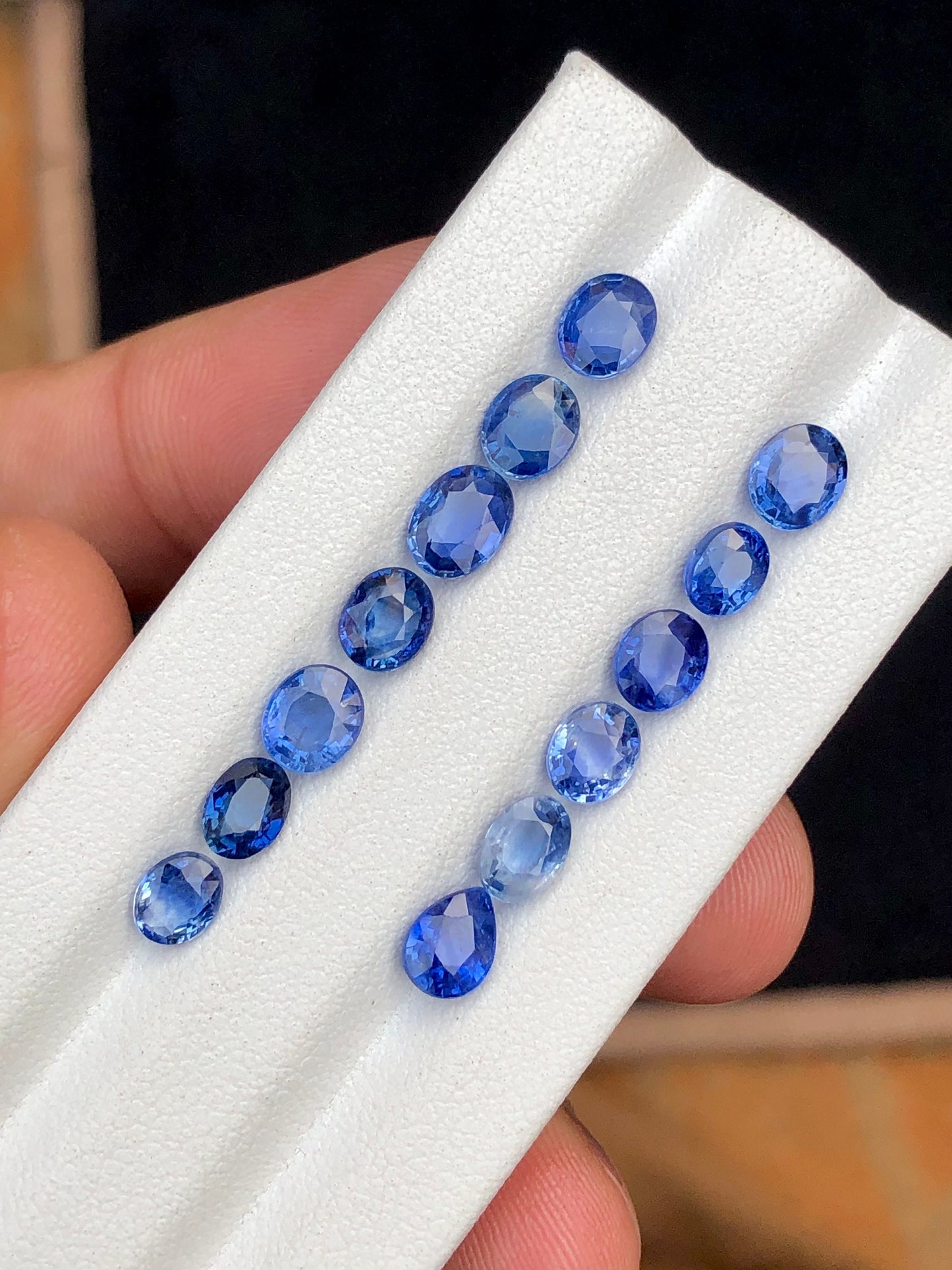 Natural sapphire lot 9.85 carats perfect for jewellery