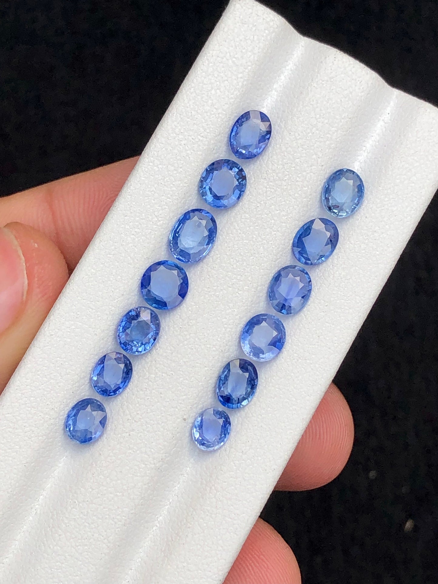 Natural sapphire lot 9.40 carats perfect for jewellery