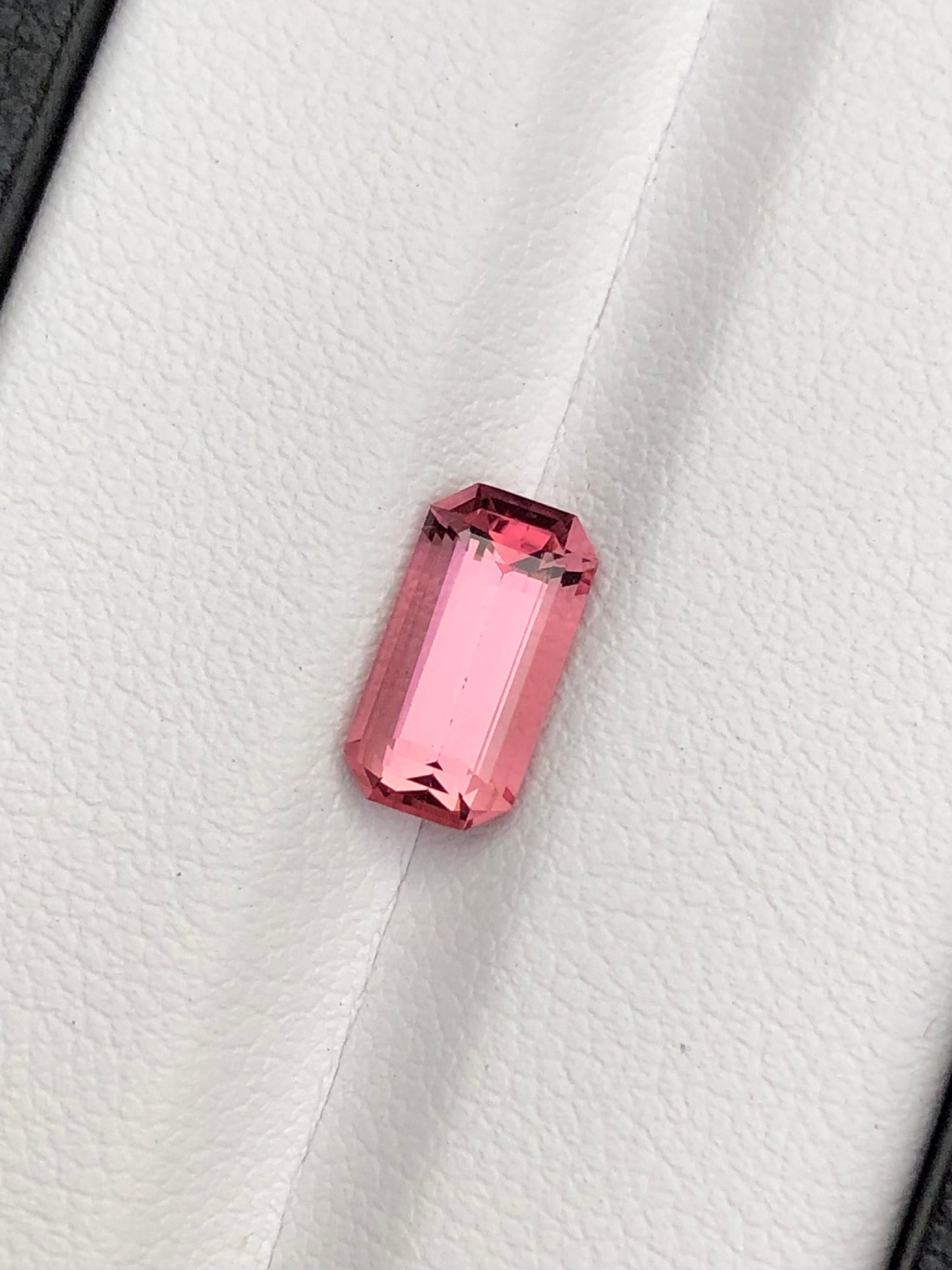 Pink tourmaline emerald cut 1.90 carat clean stone natural origin Afghanistan