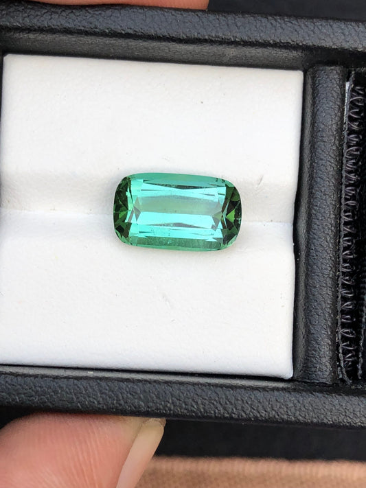 Greenish blue tourmaline 5.30 carat origin Afghanistan