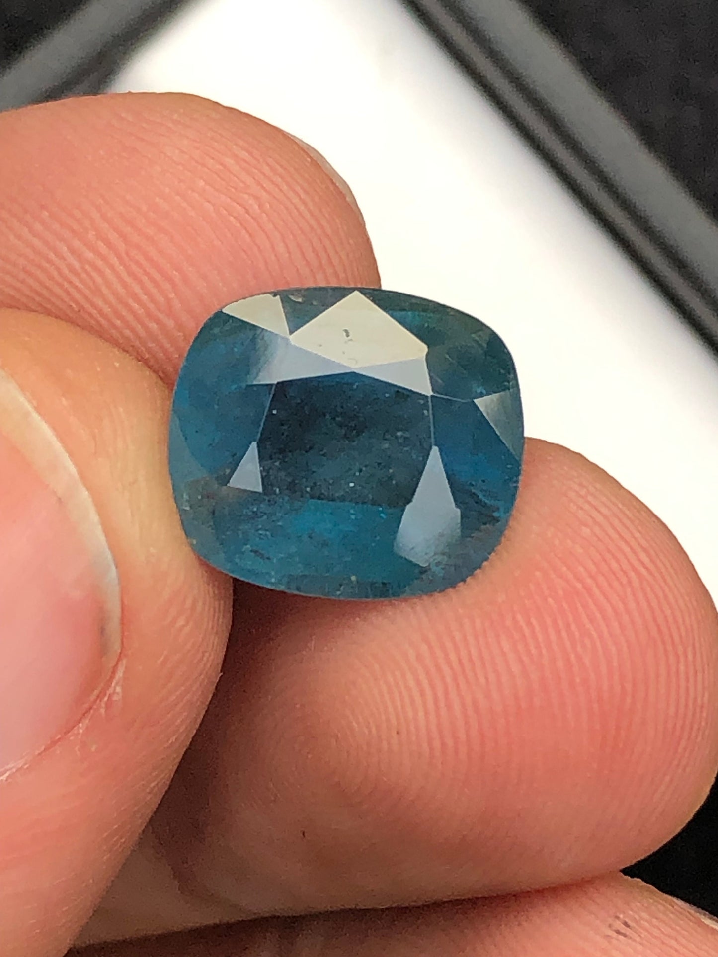 Blue tourmaline 6.30 carat origin Afghanistan