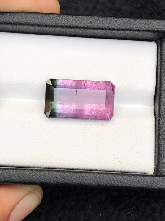 Bi colour tourmaline 7.80 carats